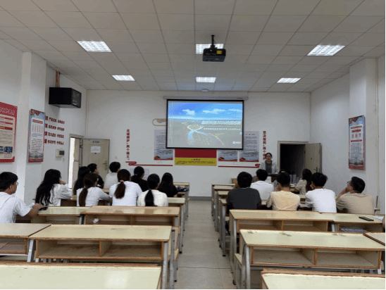 冶金与材料工程学院举办鑫联环保科技股份有限公司专场宣讲会